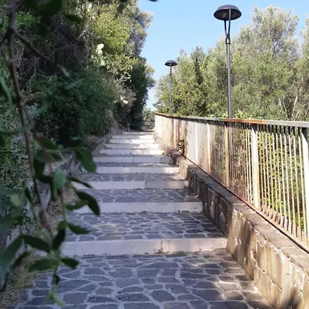 別荘 Medioevo Mare ピショッタ